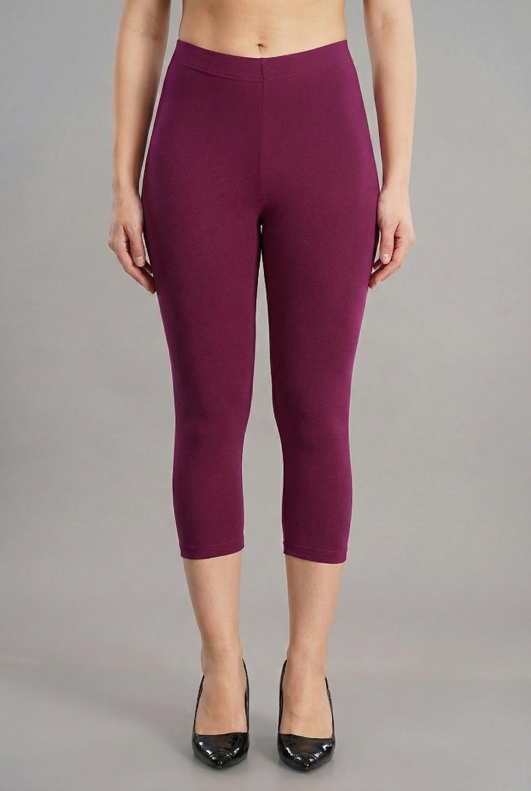 Shsuvia Women's Mid Waist Stretchable Cropped 3/4th Length Leggings