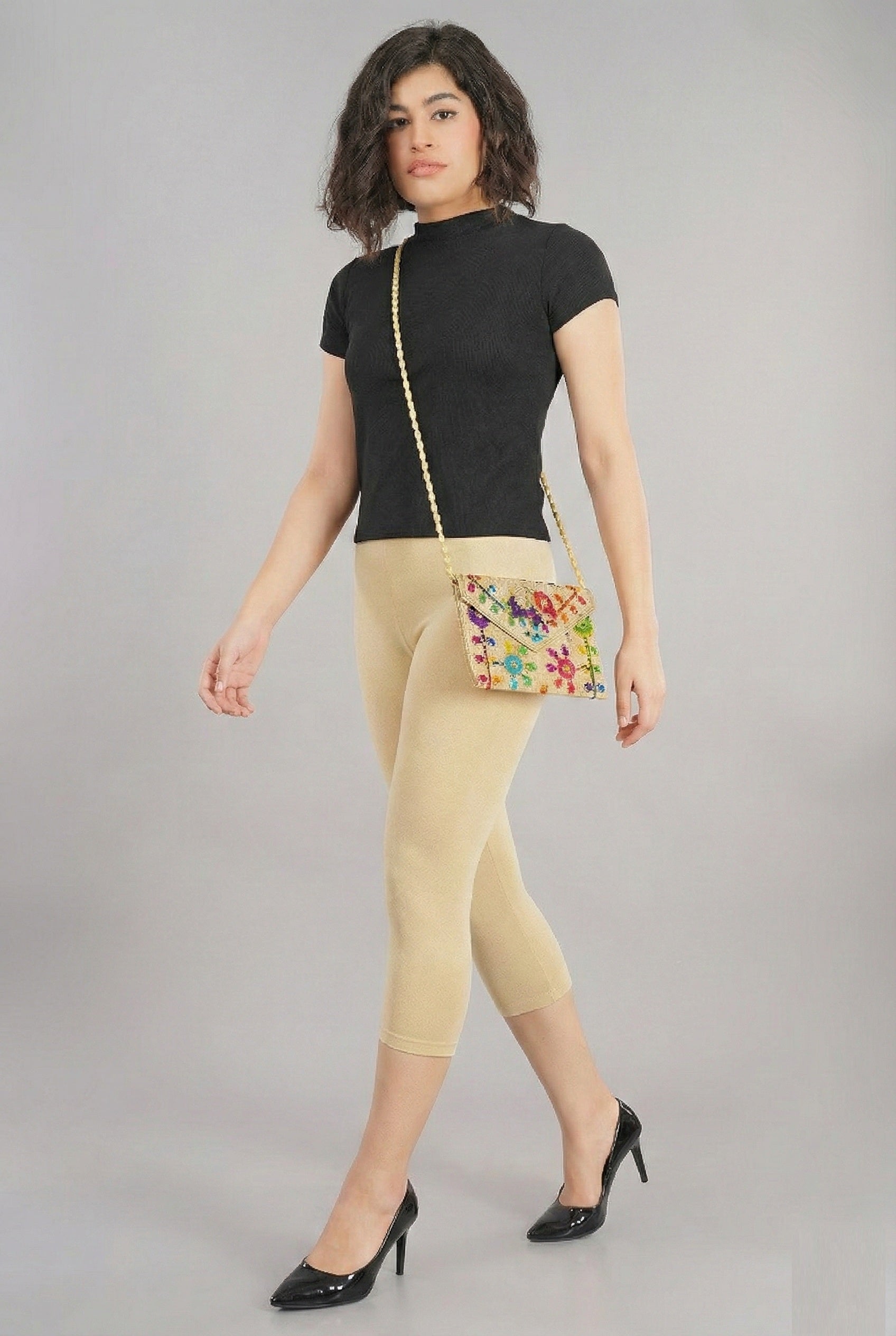 Shsuvia Women's Mid Waist Stretchable Cropped 3/4th Length Leggings