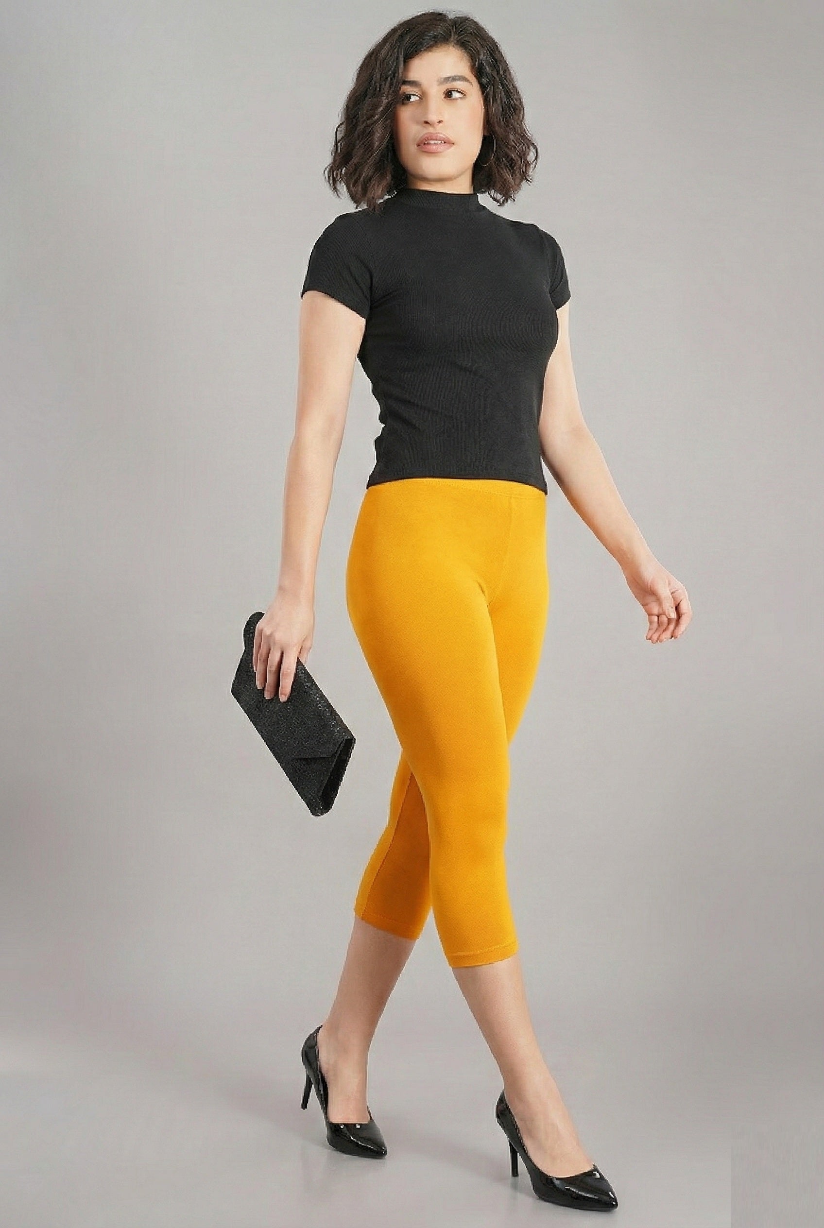 Shsuvia Women's Mid Waist Stretchable Cropped 3/4th Length Leggings