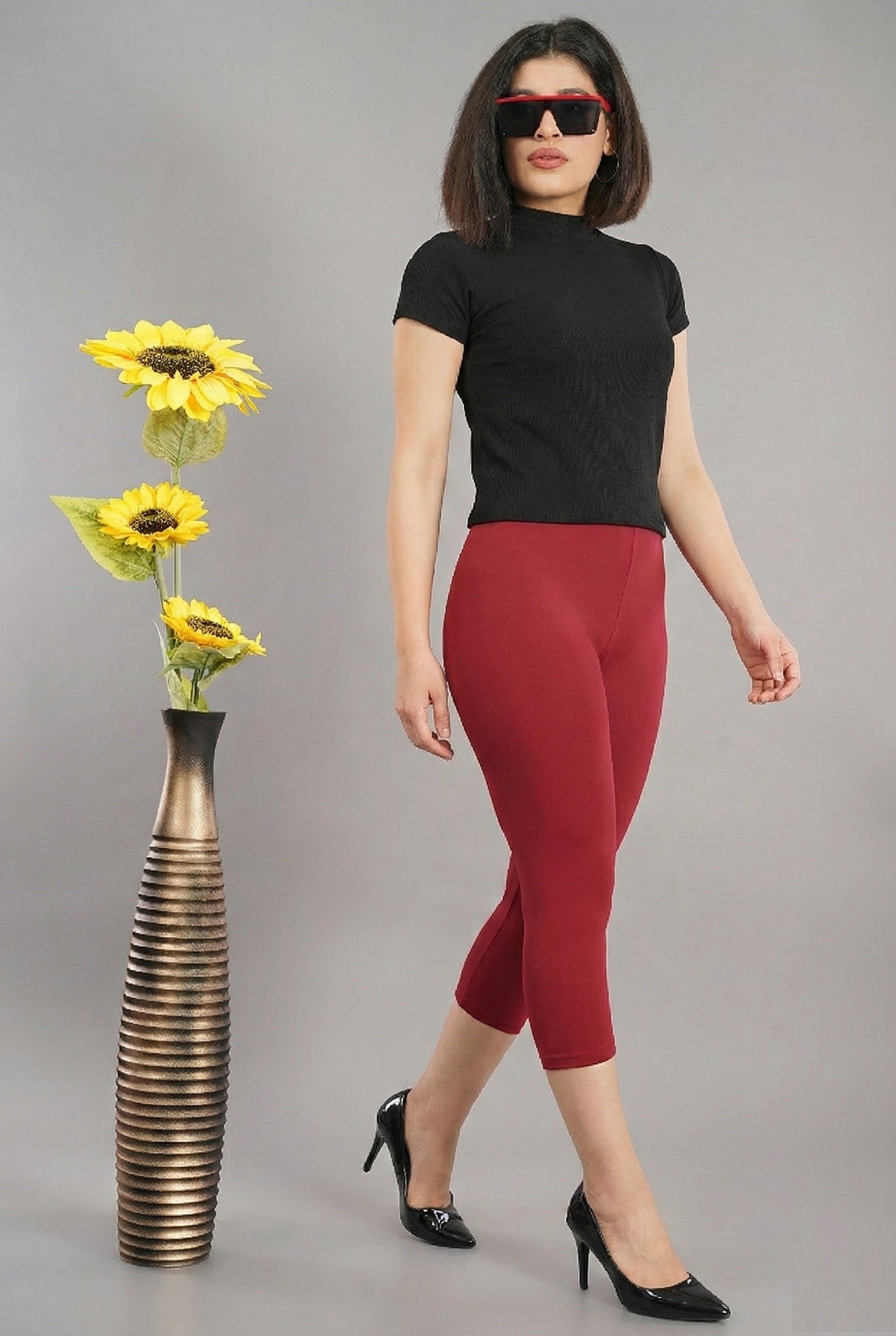 Shsuvia Women's Mid Waist Stretchable Cropped 3/4th Length Leggings