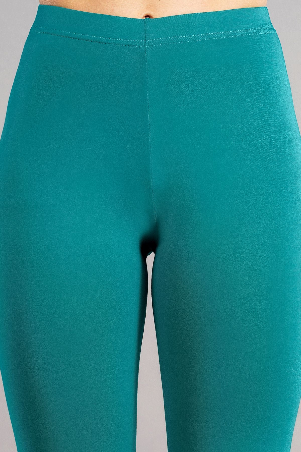 Shsuvia Women's Mid Waist Stretchable Cropped 3/4th Length Leggings